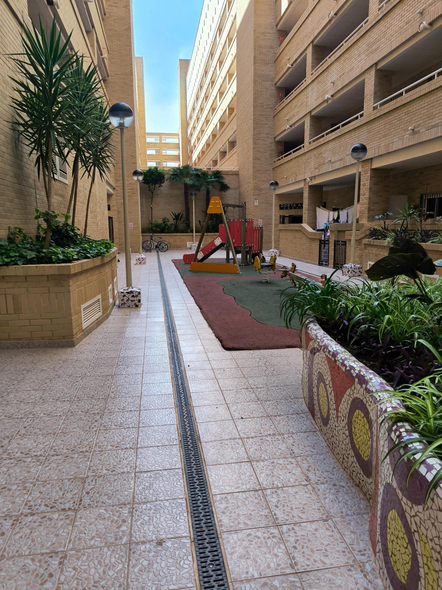 Magic World Apartamento Lyz Y Mar Оропеса-дель-Мар Экстерьер фото